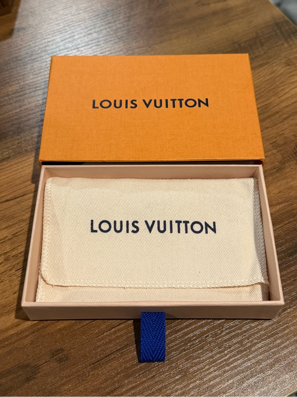 Louis Vuitton Vivienne Holiday Monogram Card Holder - Picture 3 of 3
